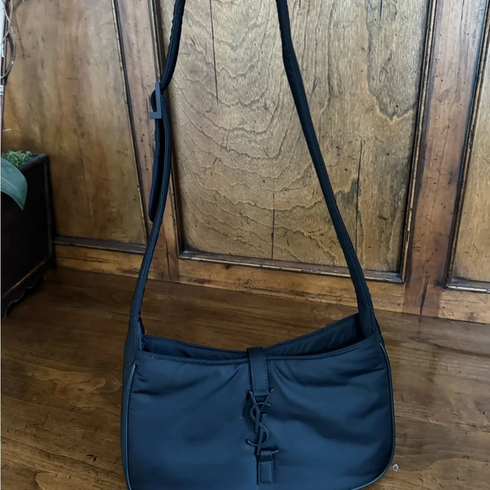 Saint Laurent le 5 a 7 black purse nwt - Picture 2 of 10